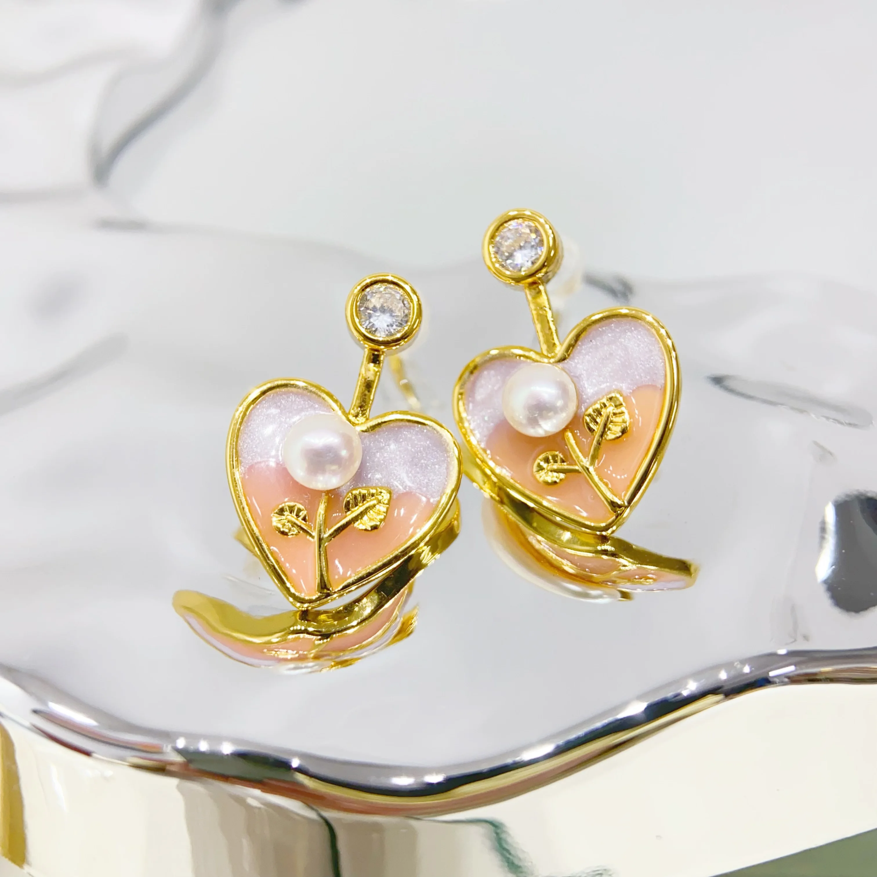 ZHBORUINI Trendy 14K gold plated heart-shaped natural freshwater pearl earring women's oil painting style pearl Jewelry