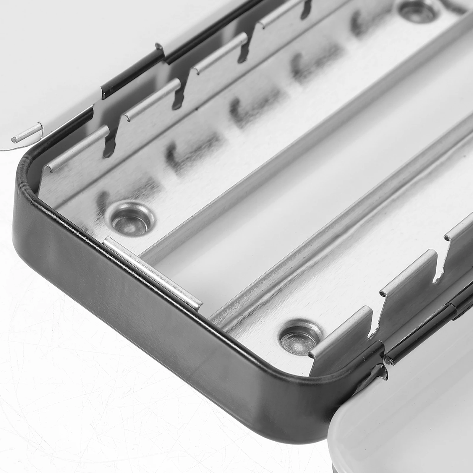 

Empty Watercolor Palette Metal Tin Storage Case for Paints Suitable Home Studio Outdoor Travel Art Supplies Empty Paint Box