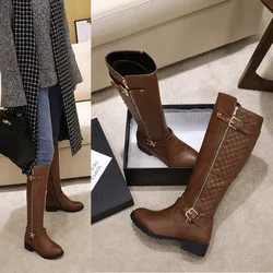 Botas altas de joelho modernas para mulheres, emenda em grade, fecho lateral longo, plus size 22-27 cm, novo, moda, inverno, outono, 2022