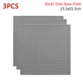 32x32Dot Light Grey