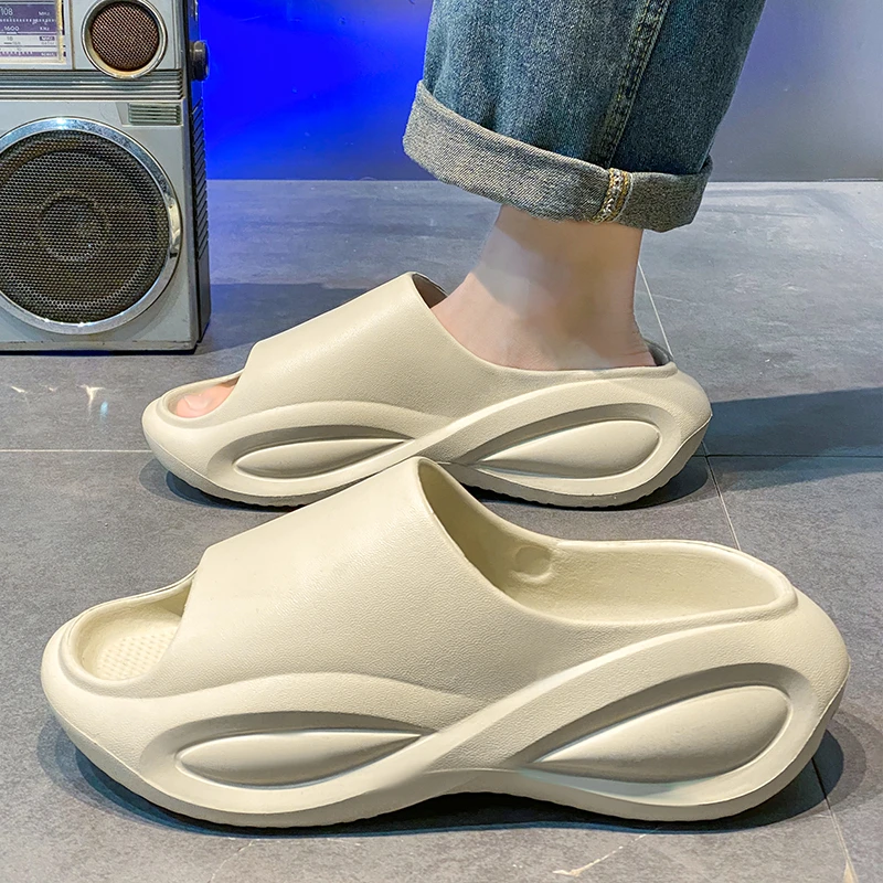 Nieuwe Hete Mannen Sandalen Eva Indoor Outdoor Strandsandaal Voor Man Antislip Mode Zomer Casual Schoen Mans Slipper Populair Model