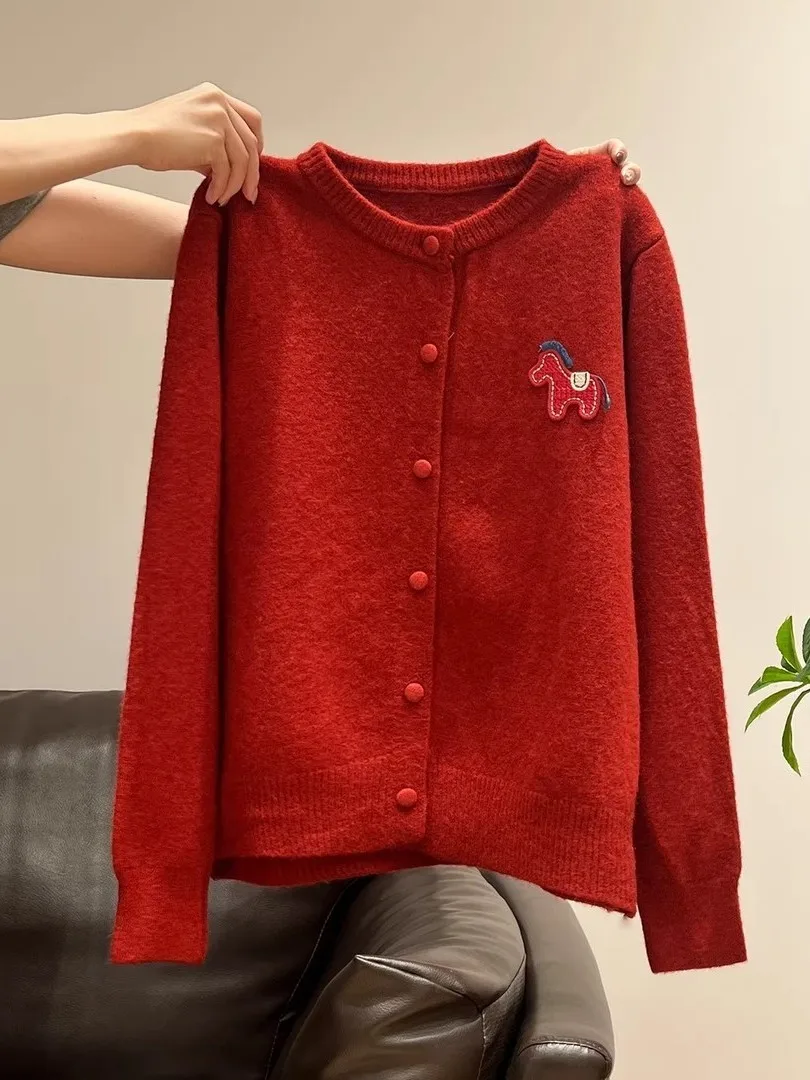 

Вязаный свитер большого размера с вышивкой, красный, для мужчин и женщин, свободный крой, осенне-зимний повседневный топ