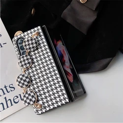 Retro Lattice Pattern Cloth Bracelet Phone Cover For Samsung Galaxy Z Fold 7 6 5 4 3 2 5G Houndstooth Printed PU Leather Case