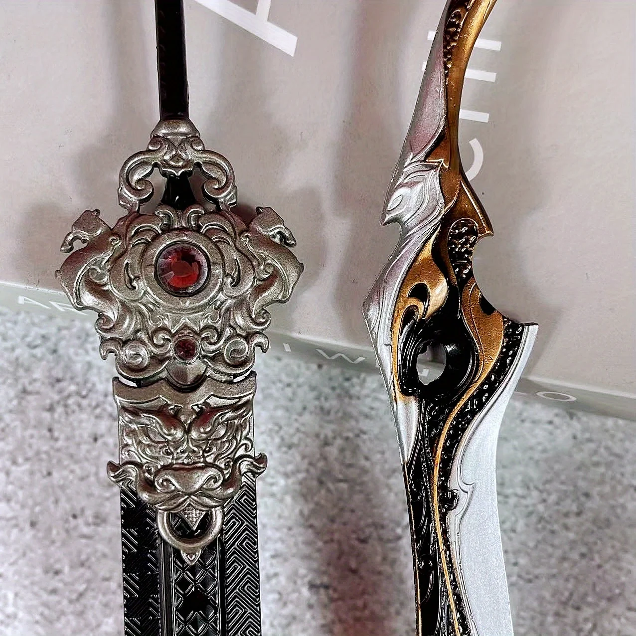 8.6inch Metal Three Kingdom Katana Ancient Damascus Sword Real Size Japanese Katana Original Samurai Sabre Anime Sword Gift