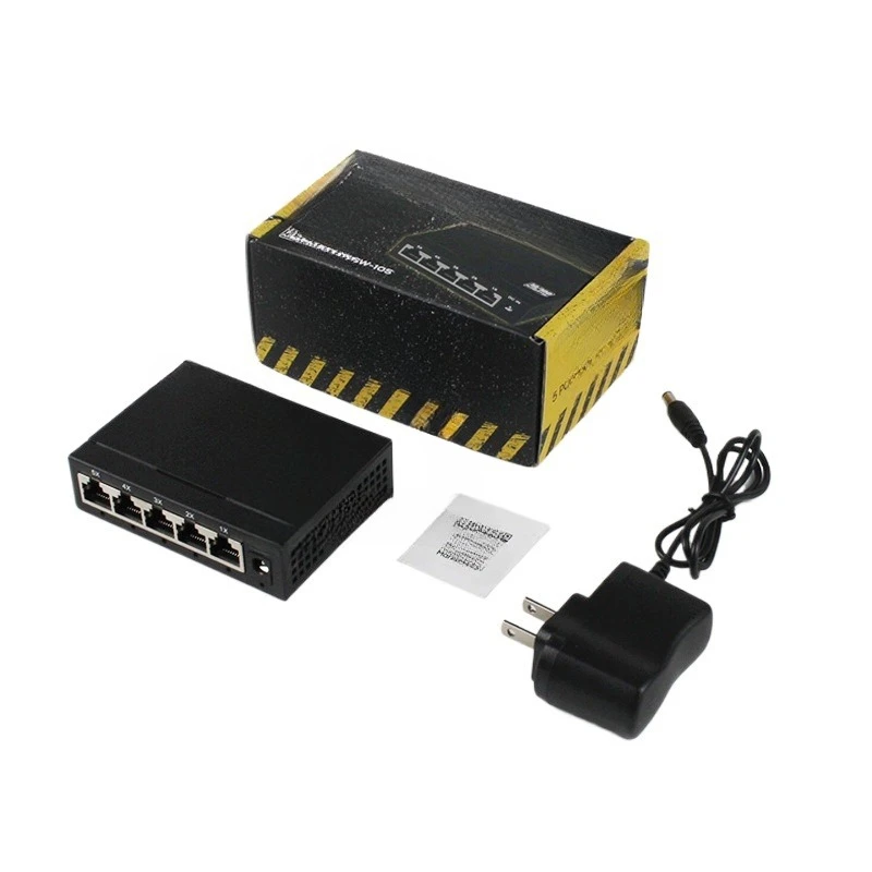 

TSW-105 100M 5-port Ethernet switch plug and play