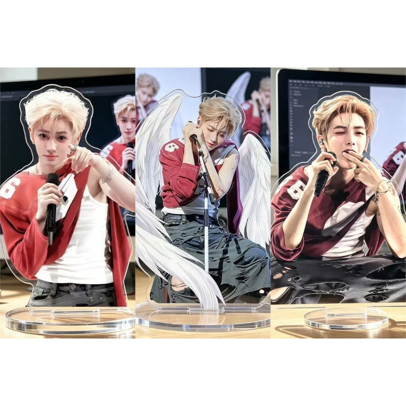 Hou Minghao Concert Stage Acrylic Standee Blonde Hair Outfit HD Photo Print Character Desk Ornament Celebrity Fans Gift Keychain