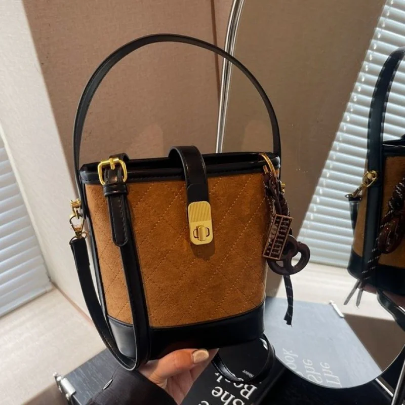 

Женская винтажная сумка через плечо, маленькая сумка из искусственной кожи, ретро-дизайн, вечерние свидания, повседневная сумка для поездок на работу