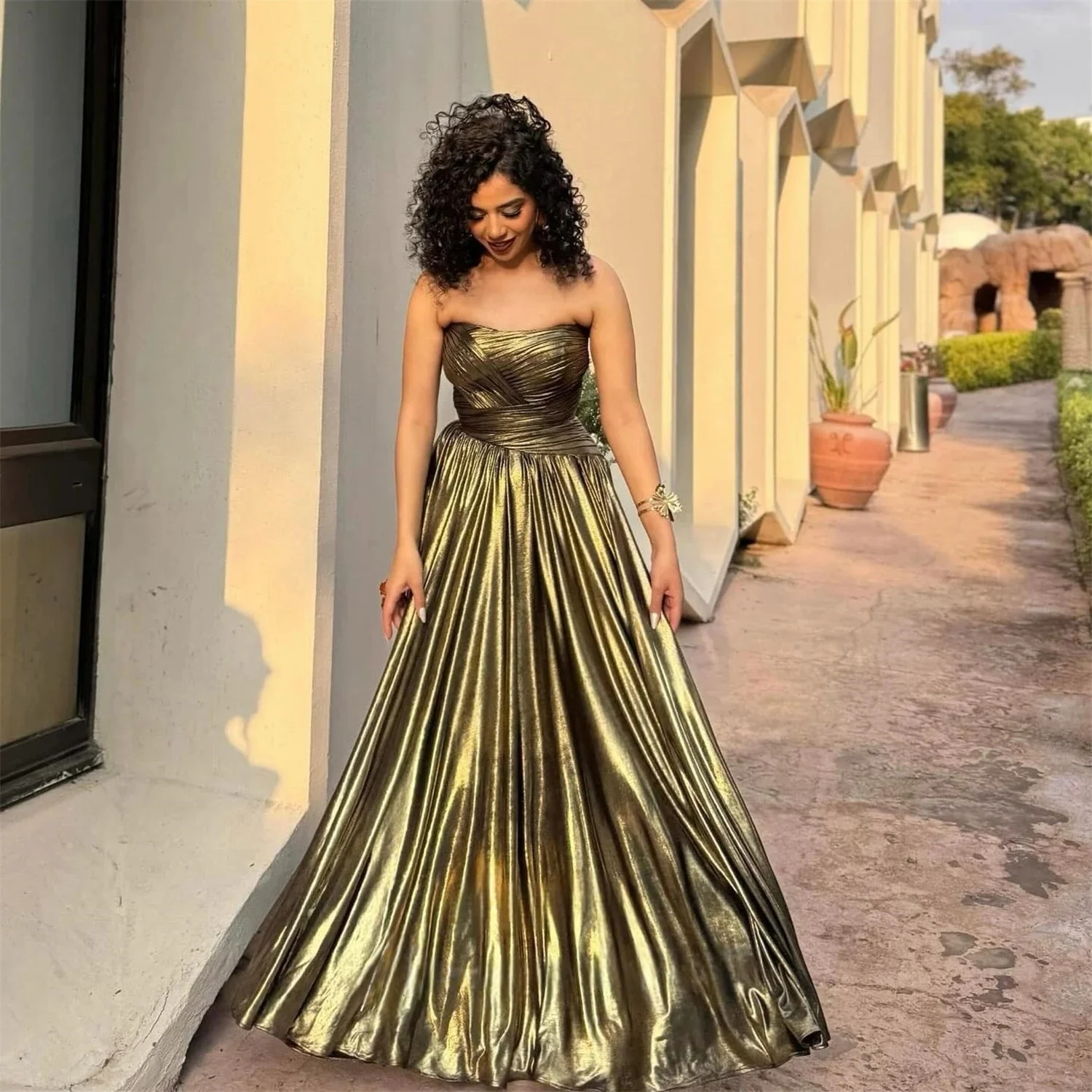 

Блестящие длинные платья без бретелек на заказ Вечерние платья Pastrol Унисекс Джерси Ретро Дубай Саудовская Аравия Пром Индивидуальные