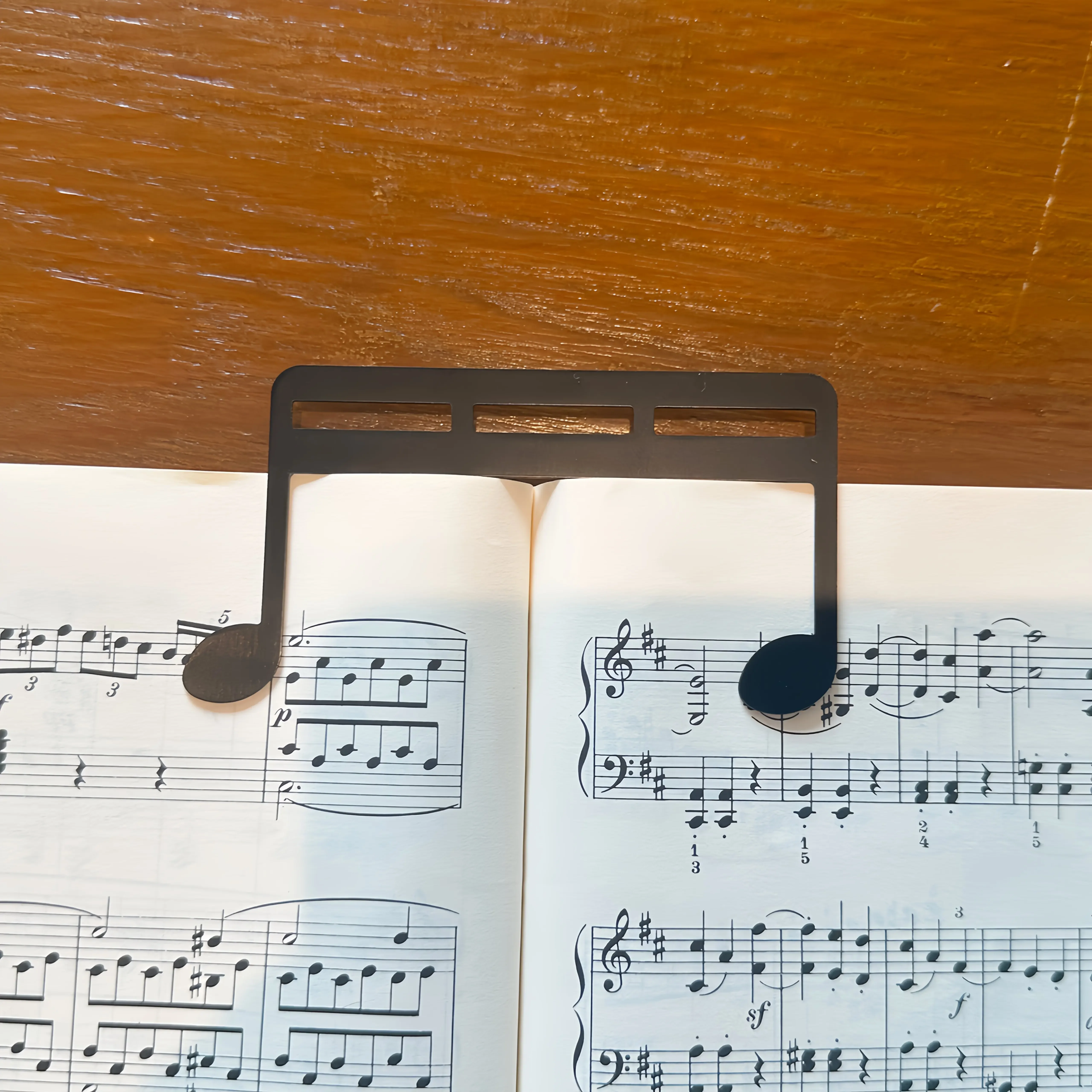 Metal Music Note Bookmarks And Clips Stainless Steel Musical Symbols for Piano Violin Guitar Sheet Music And Book Marking