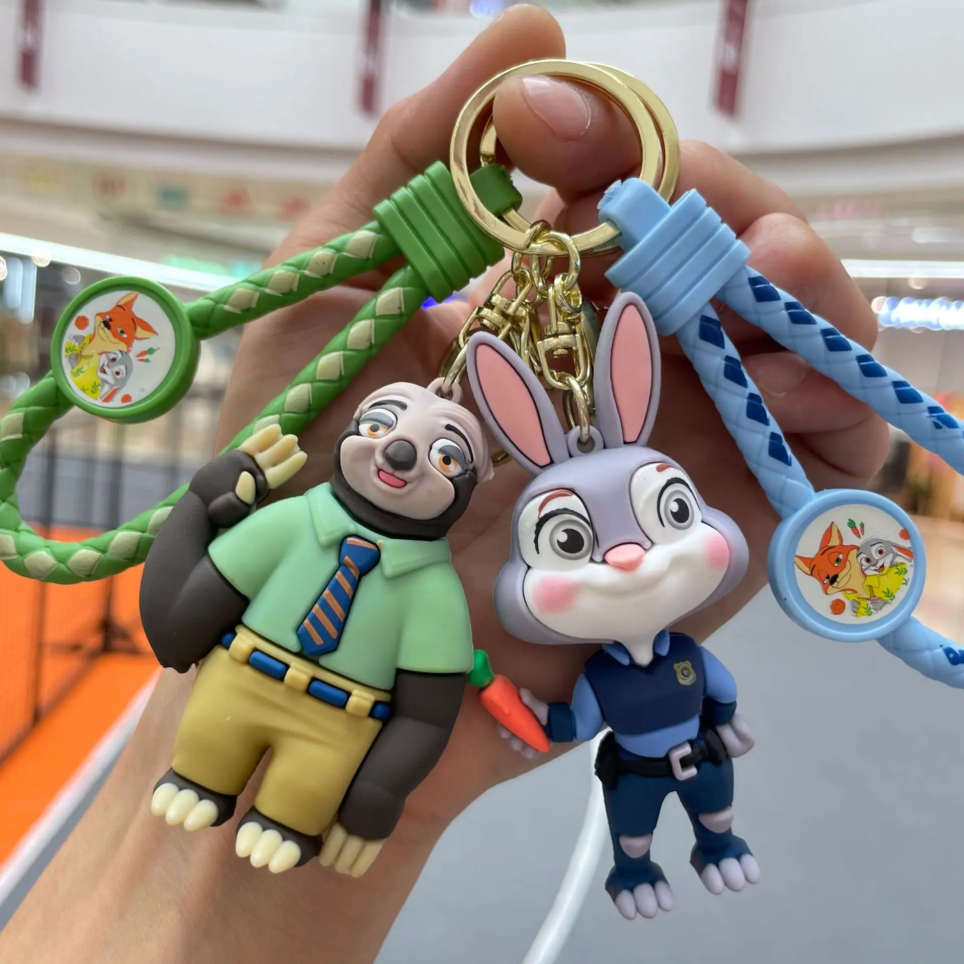 

Zootopia Cute PVC Figure Doll Key Ring, Car Accessories Bag Pendant Charm, Lovely Decor Perfect Christmas Gift for Girls