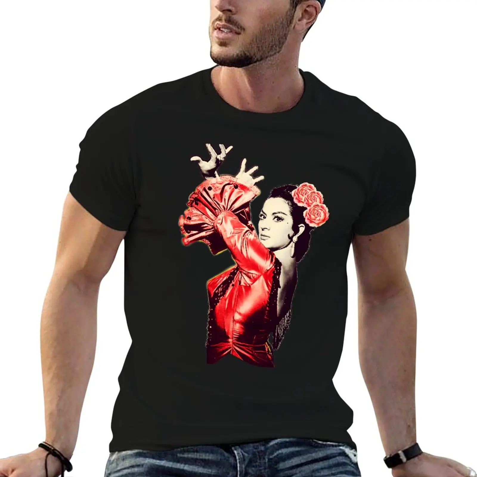 Camiseta Lola Flores con estampado de vestido rojo sobre fondo transparente, cuello redondo, talla grande