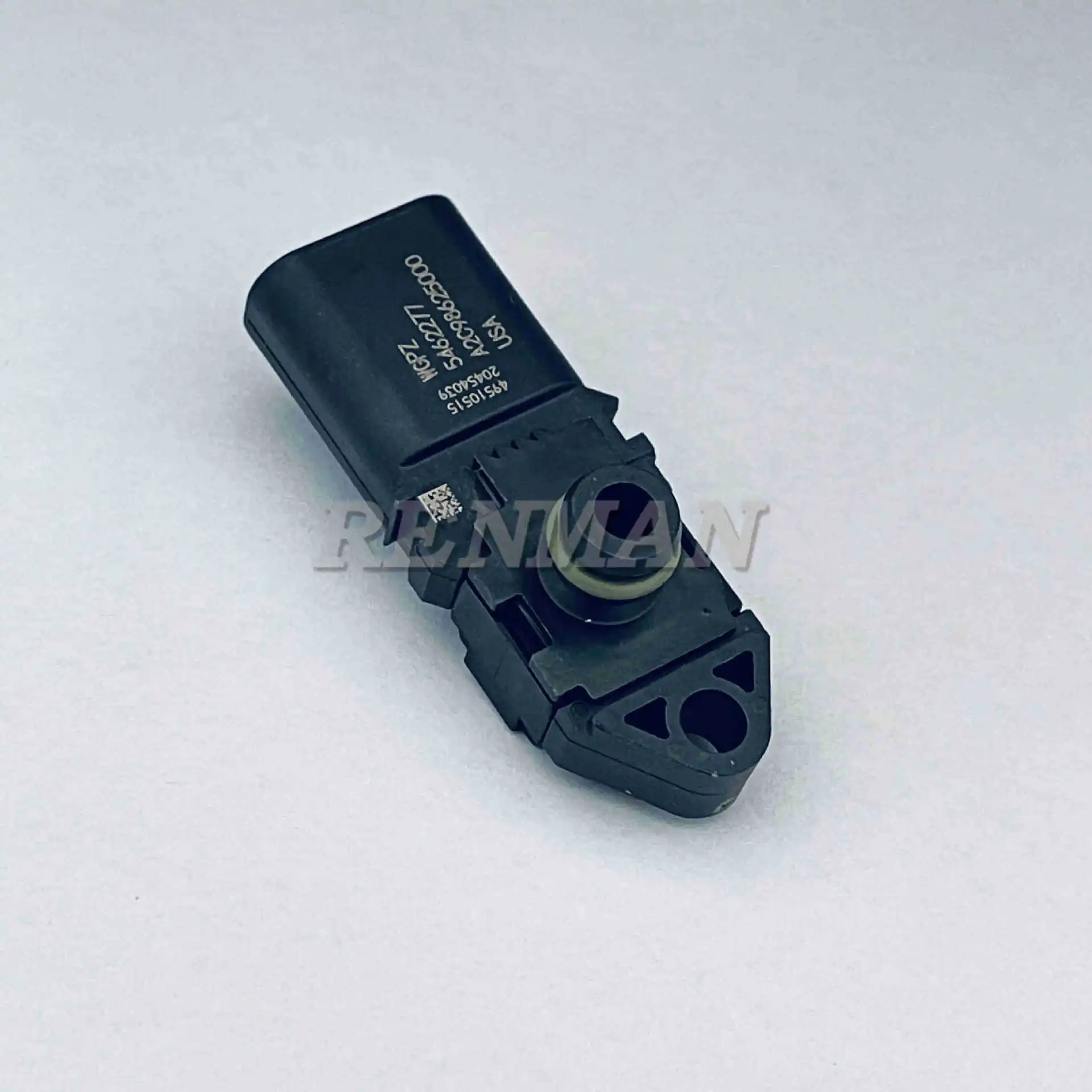 

Cummins QSL8.9-C360 engine crankcase pressure sensor 4984575 5462277