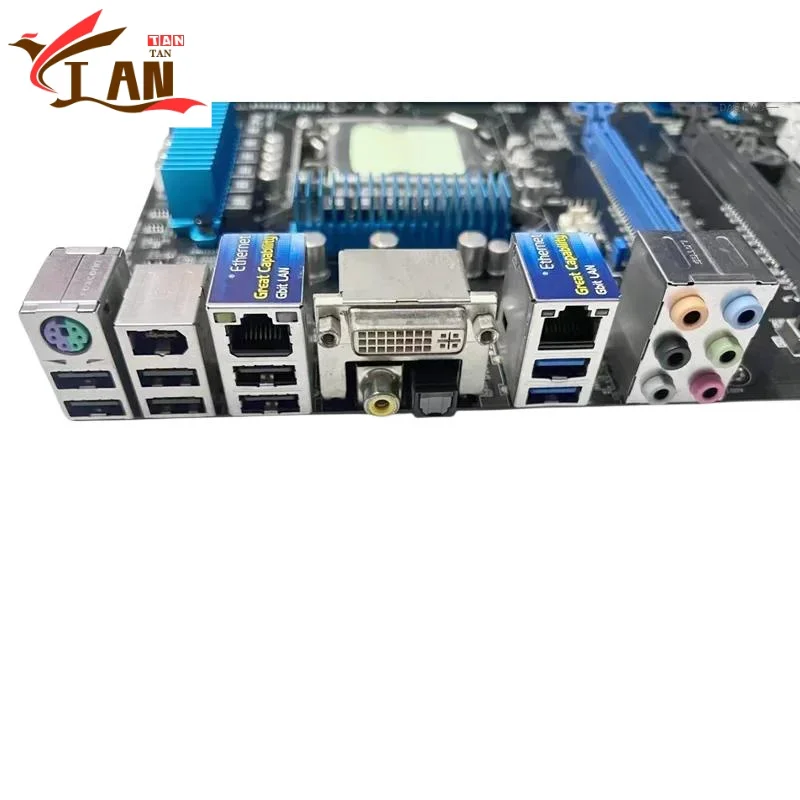 

For P8C WS Motherboard 32GB USB2.0 USB3.0 LGA 1155 DDR3 ATX C216 Mainboard 100% Tested Fully Work Tan