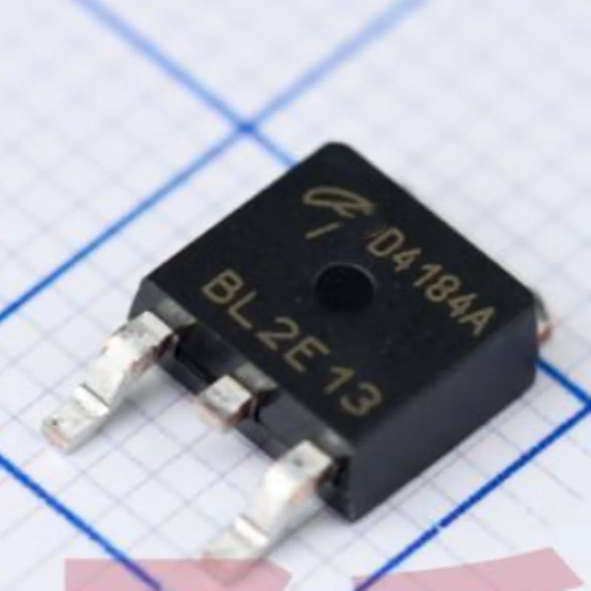 AOD4184A Marking D4184A TO-252 DPAK NEW Original Field Effect Tube 2.3W;50W 40V 13A；50A 1 N-channel 7mΩ@10V 20A MOSFETs D4184A