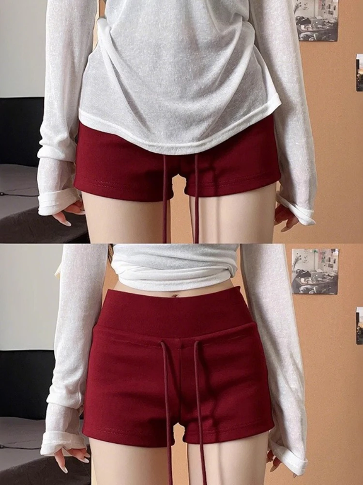 

Сексуальные спортивные мини-шорты в американском стиле, женские летние шорты 2025 с завязками для йоги, подтягивающие ягодицы, шорты с низкой посадкой, облегающие шорты для тренировок