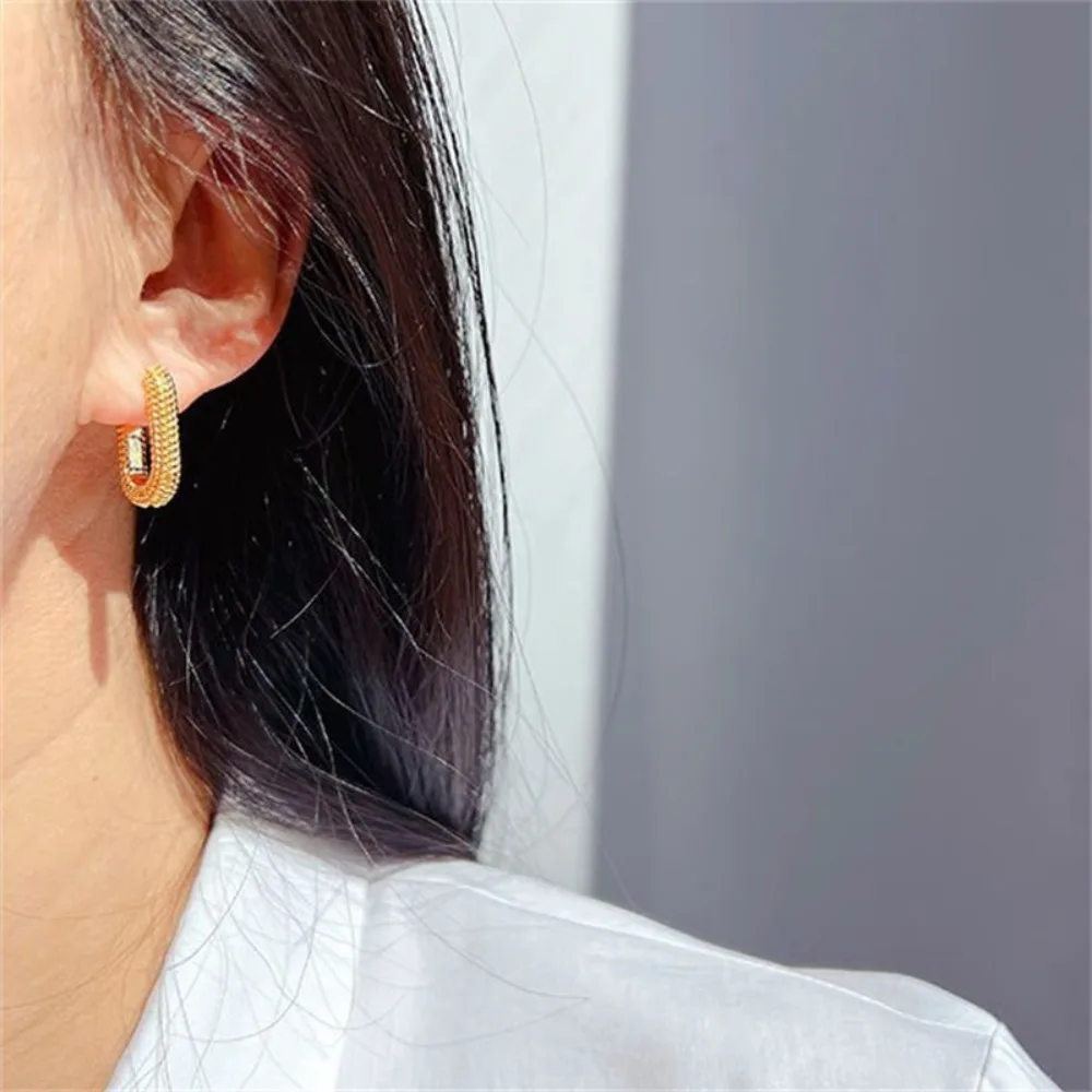 Korean Minimalist Gold-colored Geometric Square Shape Hoop Earrings for Women Temperament Designer Piercing Jewelry Accessories
