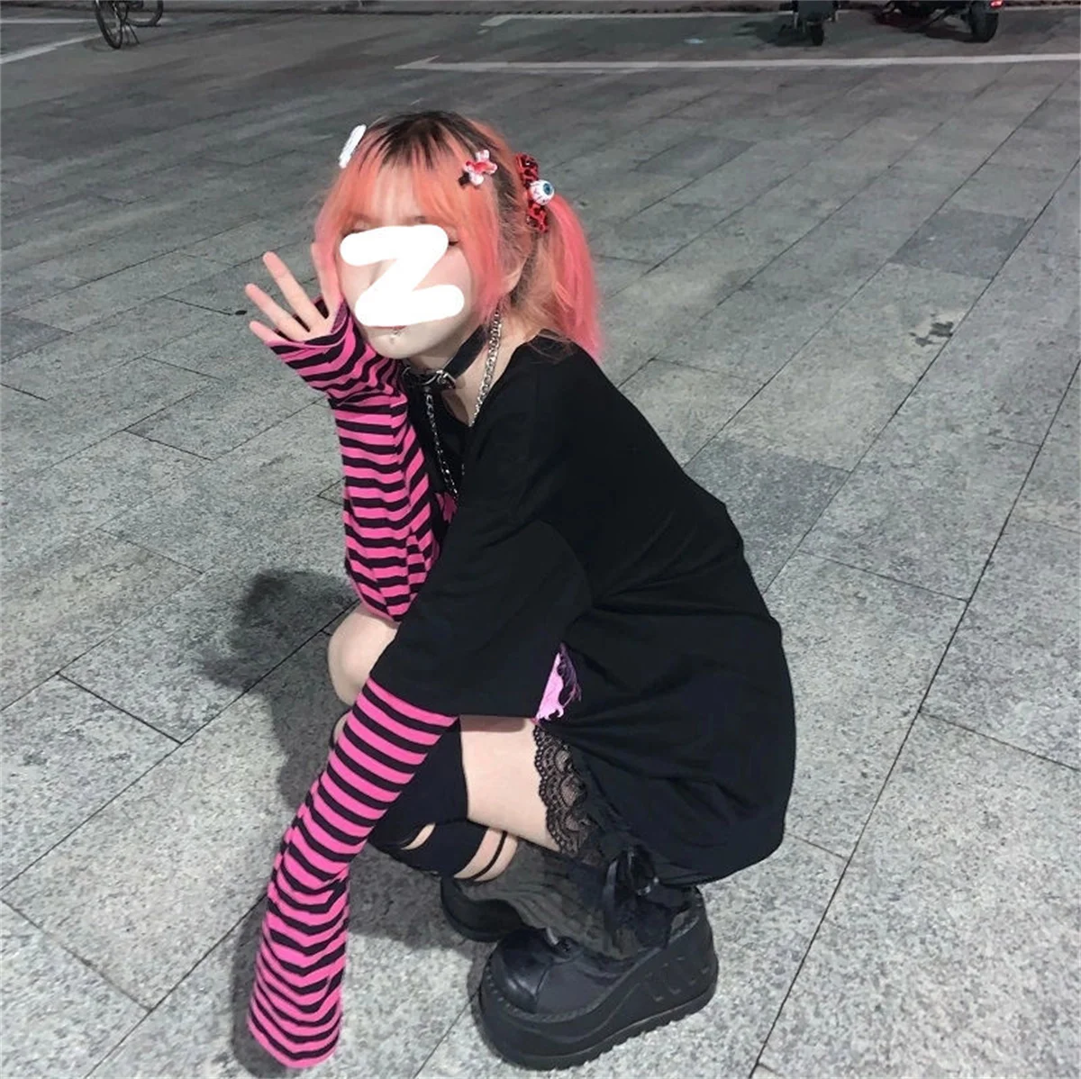 Harajuku Y2K T-shirt Women Japanese Horror Comics Twins Print Stripe Long Sleeve Tee Shirt Fake 2 Pieces Top Hip Hop Streetwear