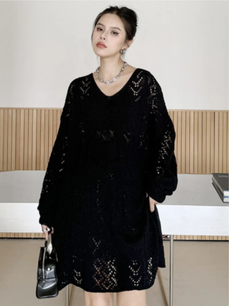 Vefadisa 2025 Spring Autumn New Black Hollow Out Design Women Sweater Dress V-neck Long Sleeve Mid-length Knit Dress ZXY1425A