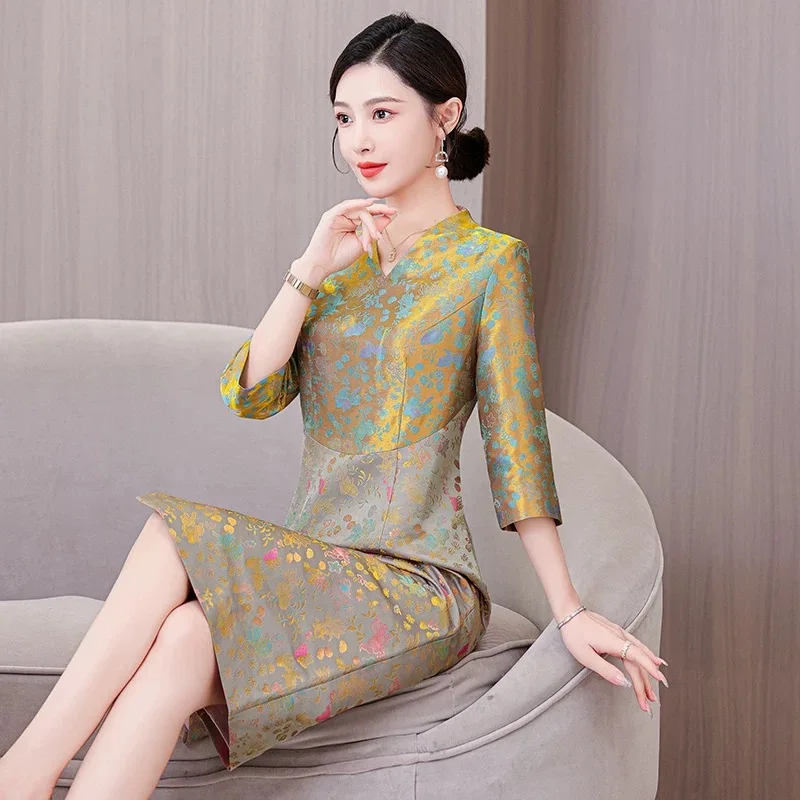 

Women Elegant Aodai Cheongsam Retro Vietnam Traditional Wedding Evening Party Dress