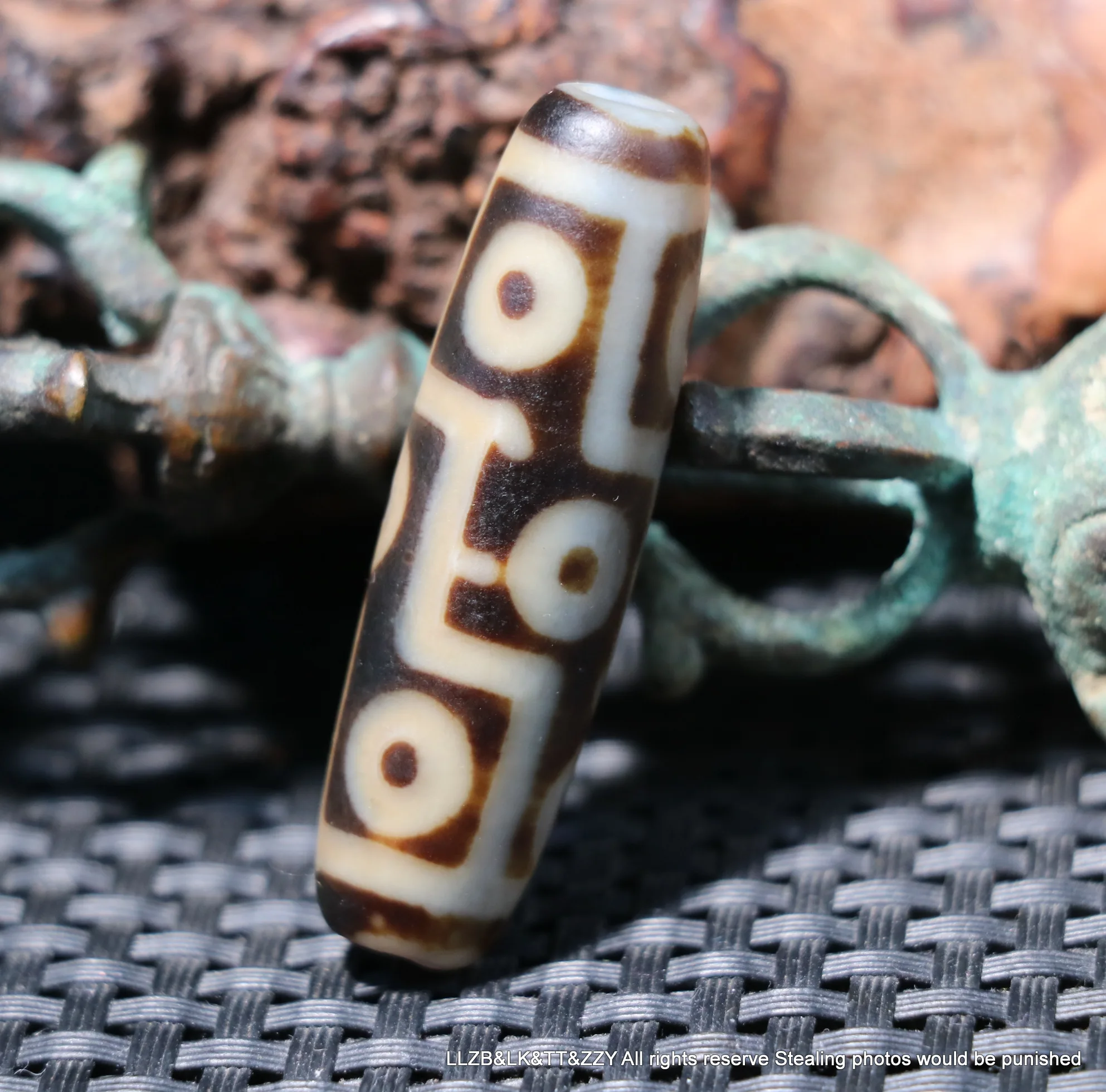 

LKbrother Sauces Power Magic Tibetan Old Agate 9 Eye of Kingdom dZi Bead Amulet Talisman RPL0907A24