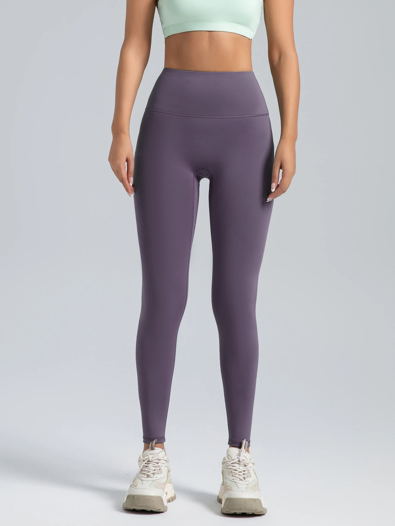 

High Waist Hip Lifting Yoga Pants Running Sports Shorts Women's Seamless Gym Solid Color Sports Shorts White Waist Tight