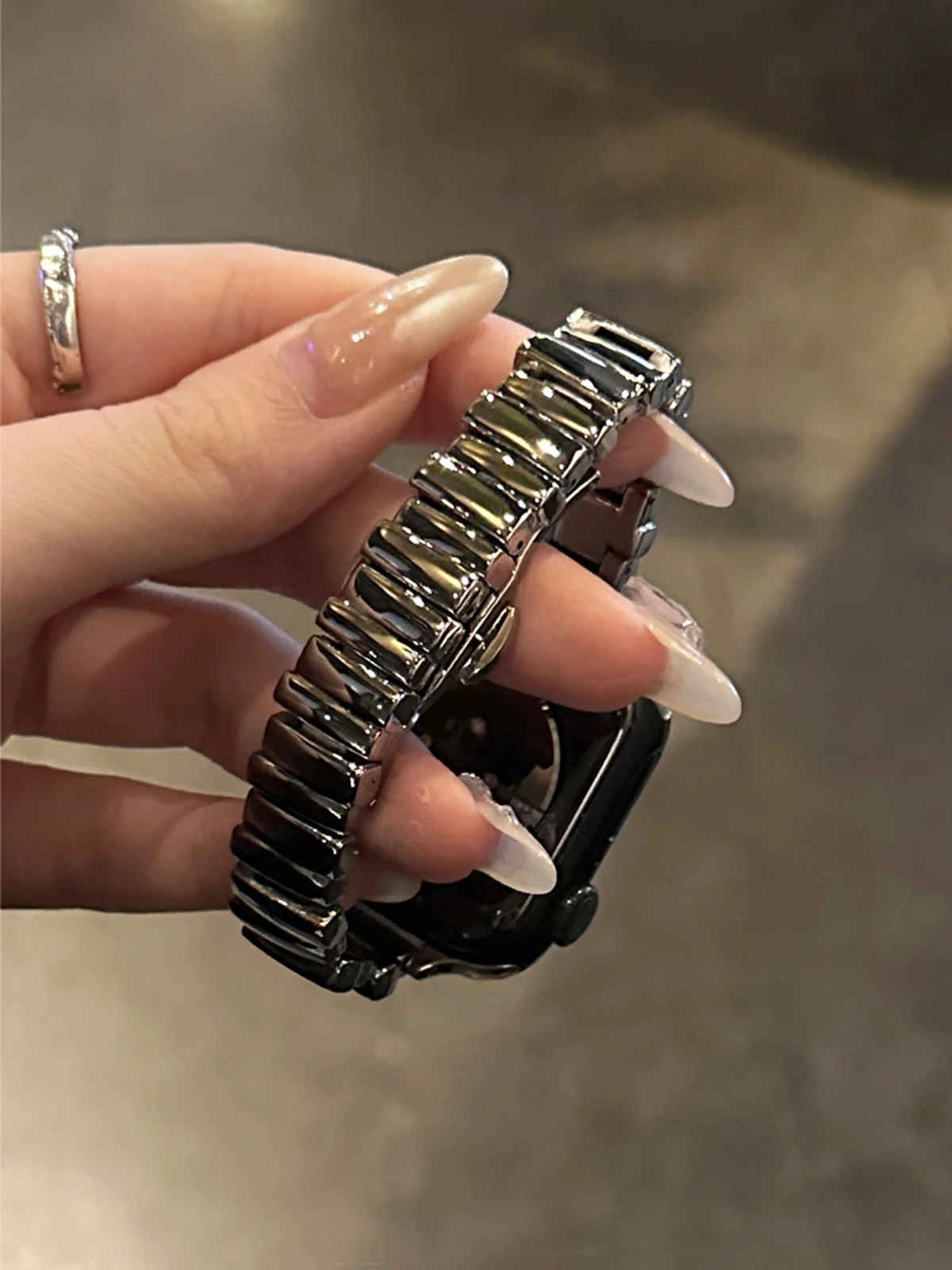 Metallarmband für Apple Watch 10 Ultra 42 mm 9 8 7 Band 46 mm 45 mm 41 mm Damen-Gürtelarmband iWatch Serie 6 SE 40/44/49 mm Armband – Detail 2