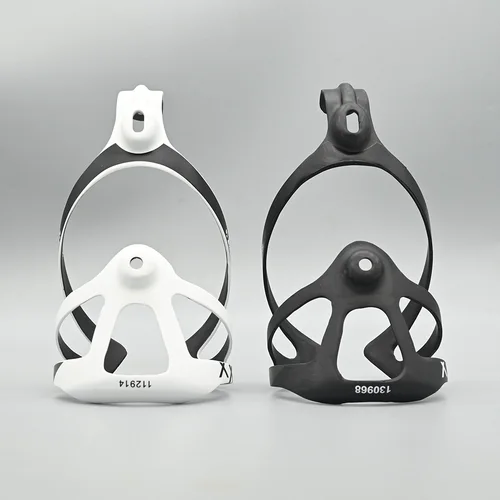 Imagen 2 del producto 2 uds UD ultraligero fibra de carbono bicicleta de montaña bicicleta de carretera portabotellas soporte para botella de agua portavasos