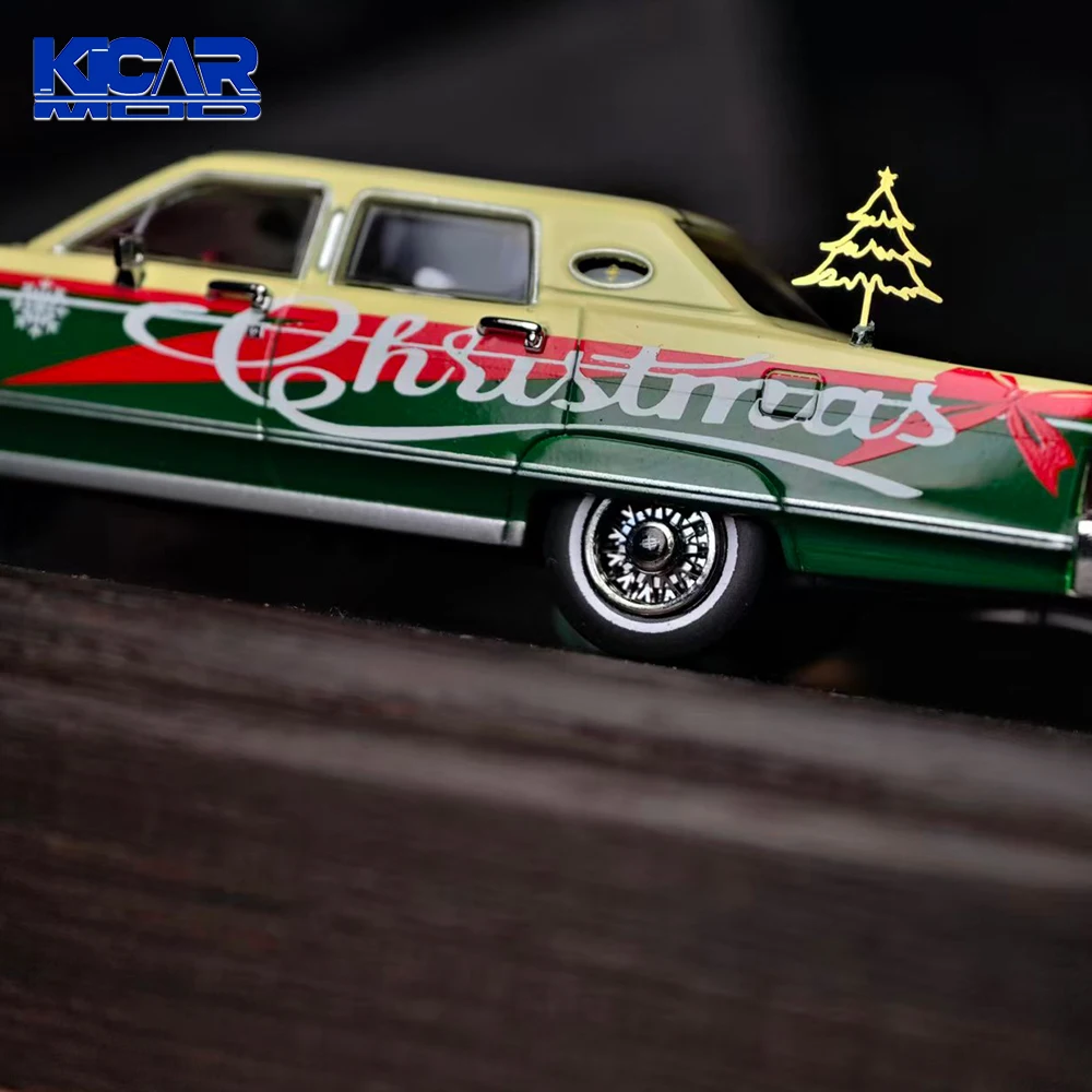 Turning Crush 1/64 1979 Continental Town Car, Official Ford Licensed Alloy Classic Sedan, Christmas Limited Edition Collectible