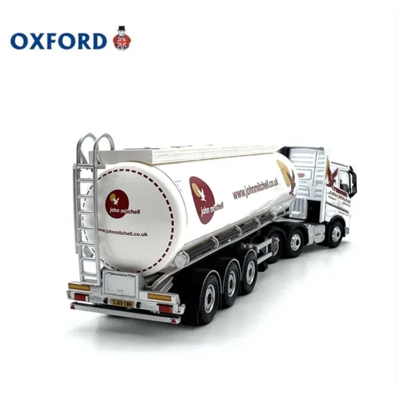 OXFORD Diecast 1:76 Scale FH4 Tanker Truck Trailer Transporter Alloy Automobile Model Finished Product Simulation Toy Gift