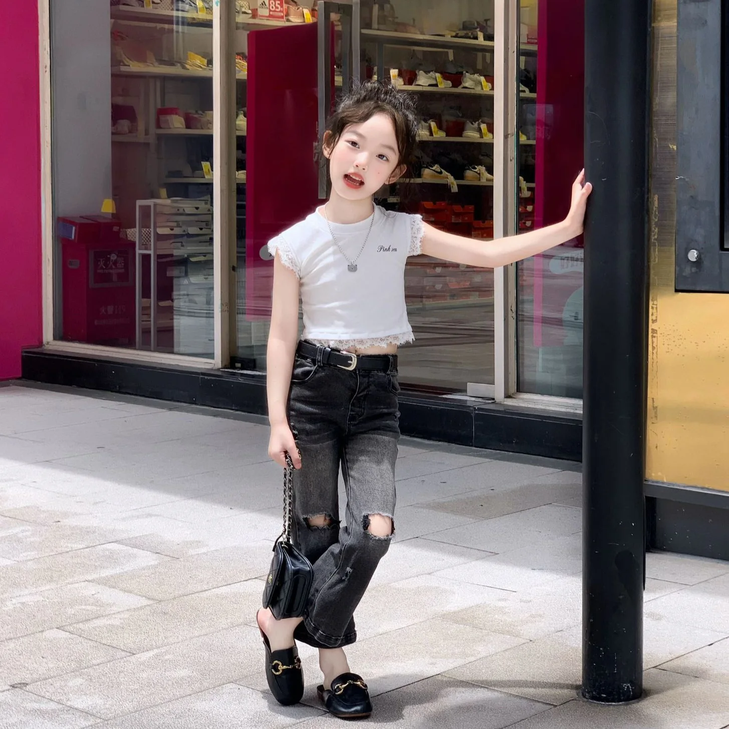 Girls 2026 Summer Korean Ripped Denim Flared Pants Stretch Soft Denim Micro Flare Pants Jeans Cool Girls Style