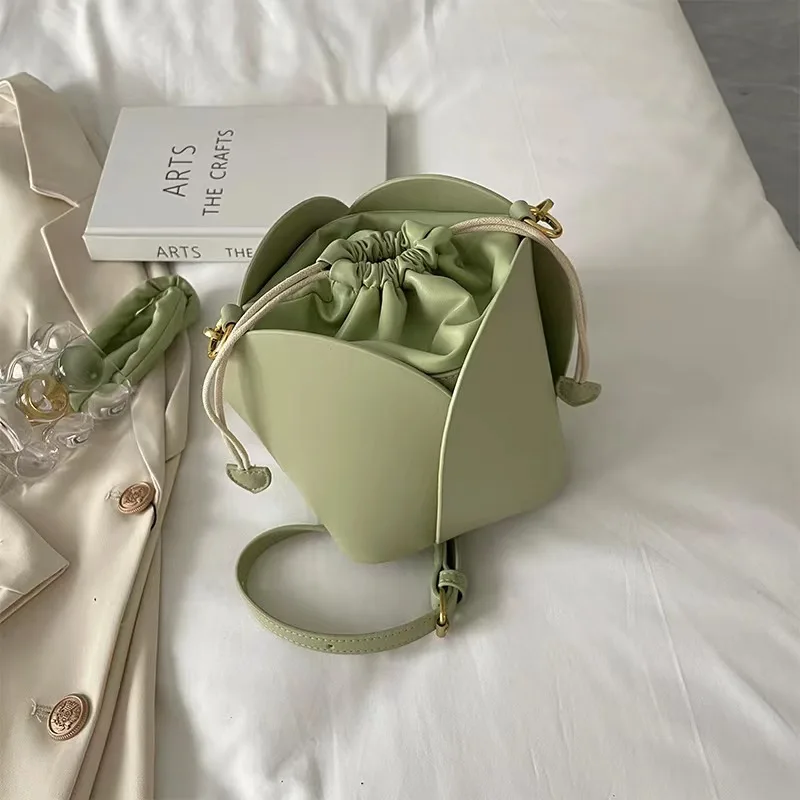 

Soft drawstring petal bag niche design candy color handbag fashion trend personality round bucket bag crossbody bag