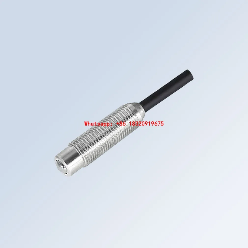 CNC CSM8RB h-precision sensor detects product bumps, indexing rotating bodies, grooves, cuts, counting, film thickness, etc.