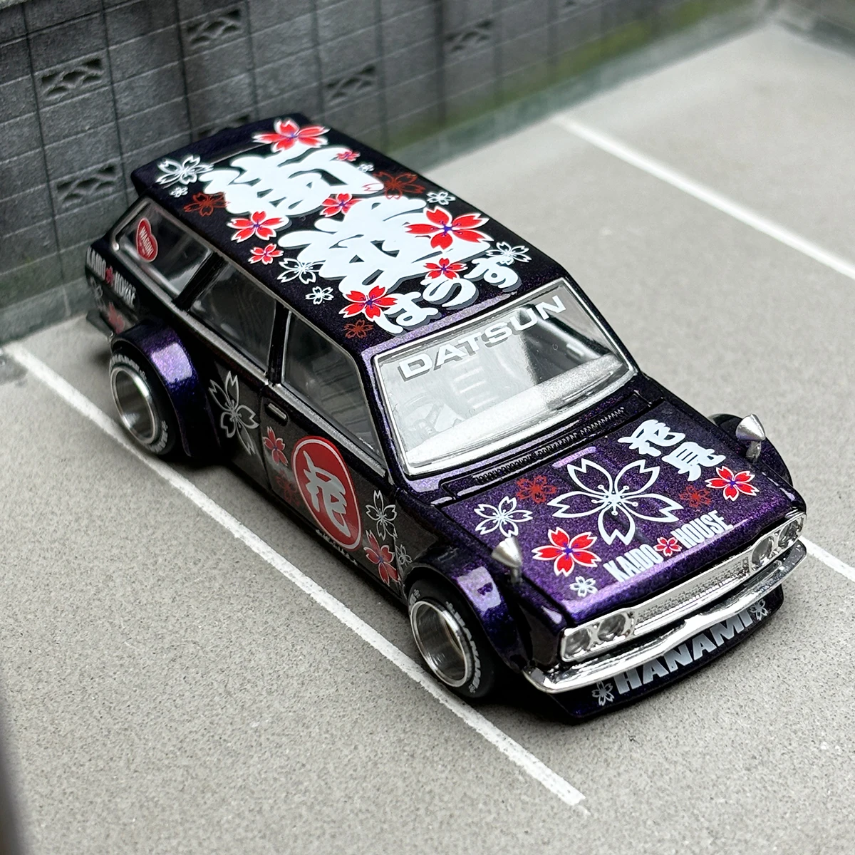 Kaido House+MINIGT1:64 Datsun 510 diecast model car