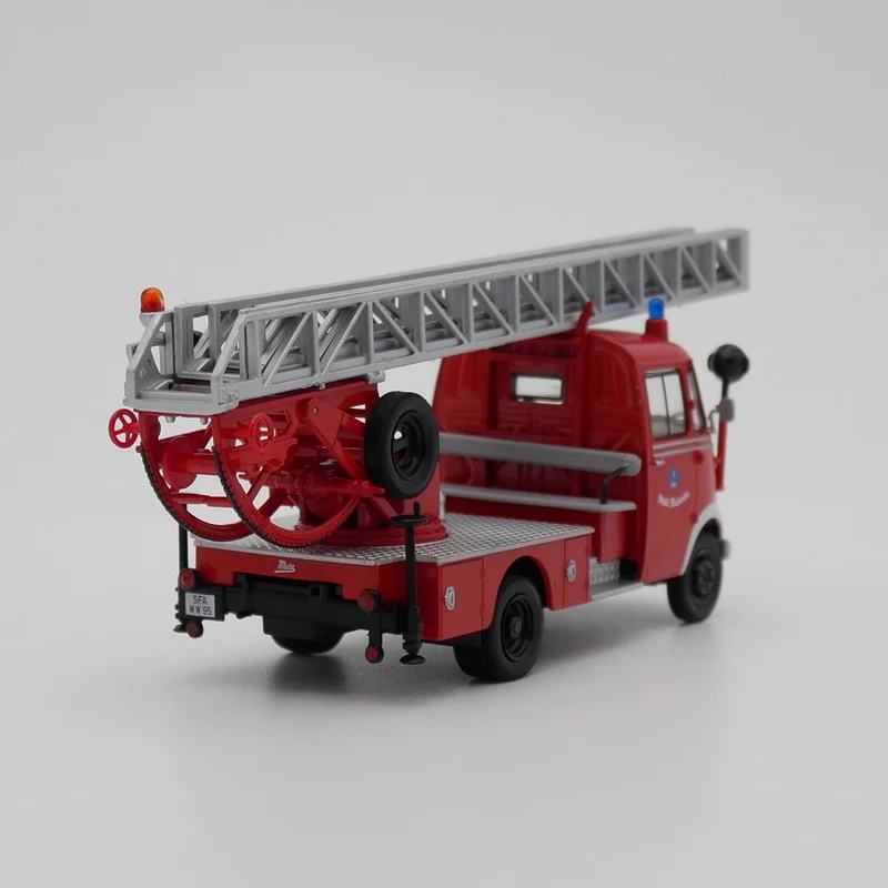Diecast Ixo Escala 1:43 BENZ-Benz L319 Mercedes-Benz Escada de motor de incêndio Modelo de carro de liga Brinquedo colecionável Presente Exibição de lembrança
