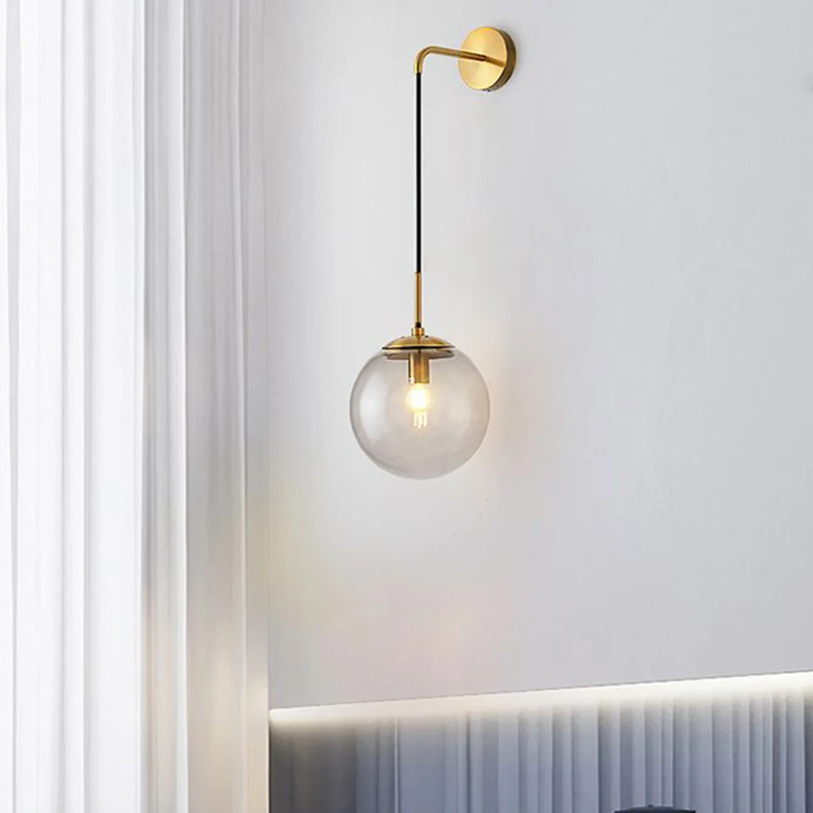 New Modern Glass Globe Wall Sconce Light Gold Hanging Wall Lamp Indoor Bedside Lighting 110V