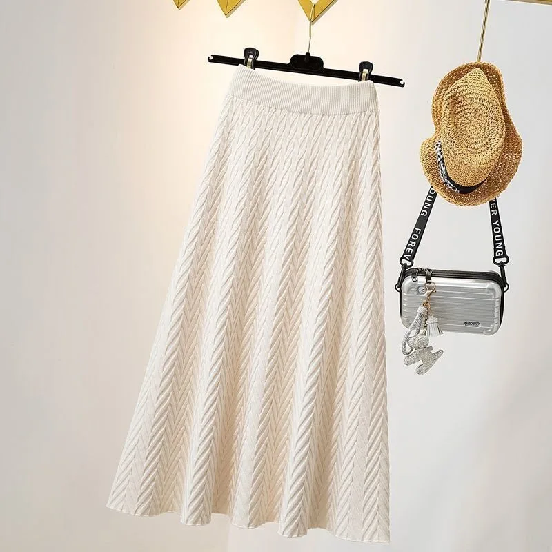 Knitted half length skirt for women spring mid length 2023 high waisted A-line skirt showing thin umbrella skirt female tops