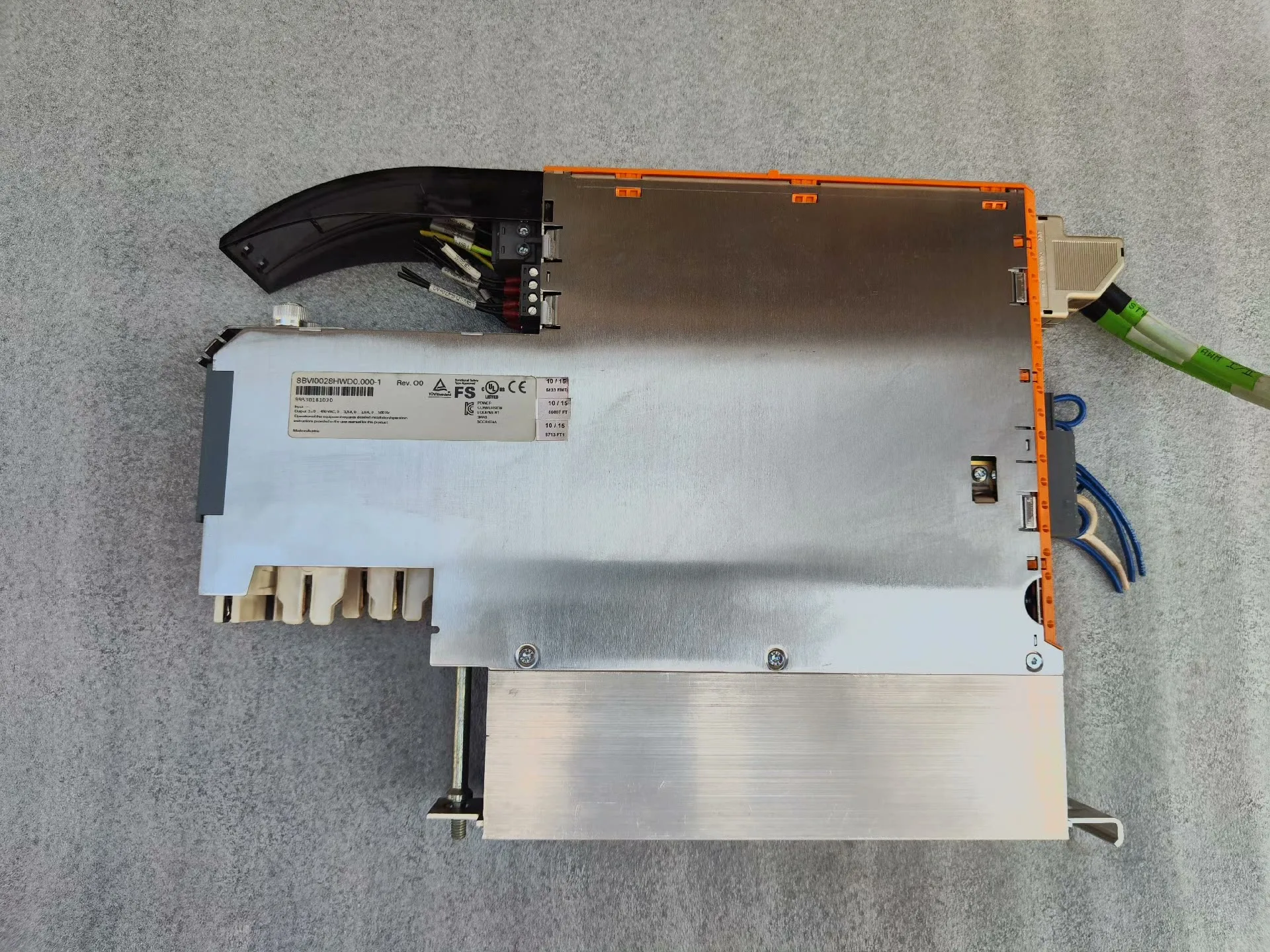 8BVI0028HWD0.000-1 Сервопривод для B&R