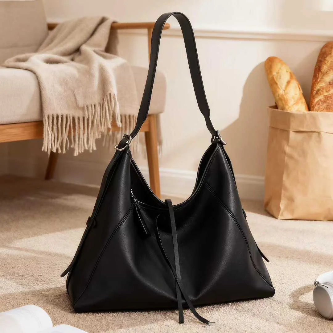 حمل حقيبة جديدة سوداء المحارب حقيبة يد كبيرة المرأة الكتف حقيبة كروسبودي سعة كبيرة حقائب جلدية ناعمة للركاب للنساء