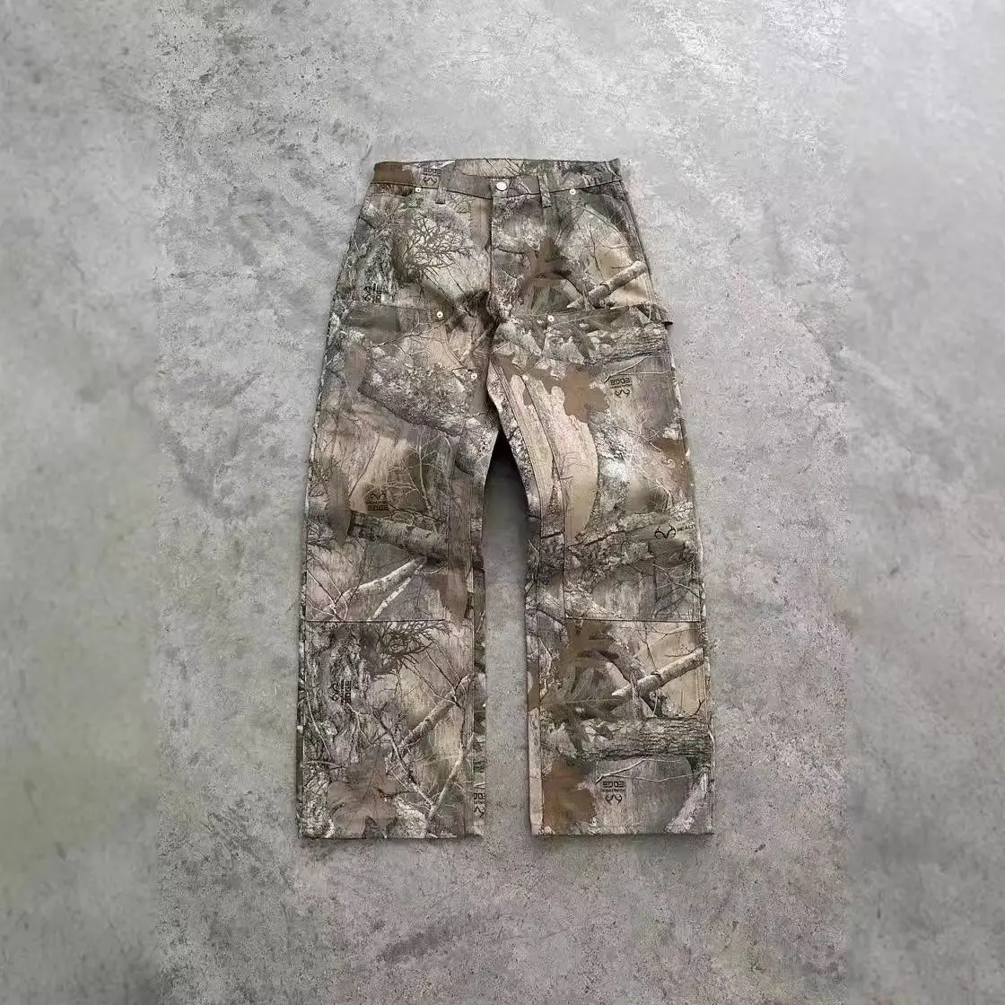 2024 neuer Herbst- und Winter-Camouflage-gewaschenes Langarmhemd, lässige gerade Hose, japanischer lockerer Sportanzug für Männer