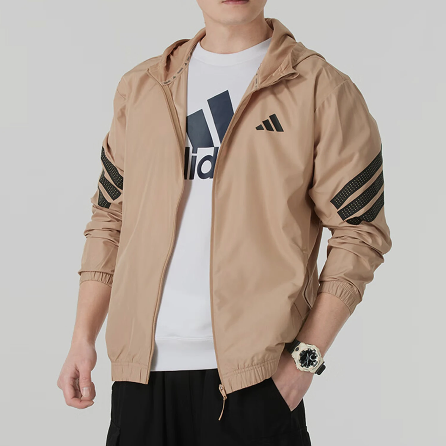 

Официальная мужская свободная куртка Adidas 2025, новая мужская тканая куртка с капюшоном JM6751