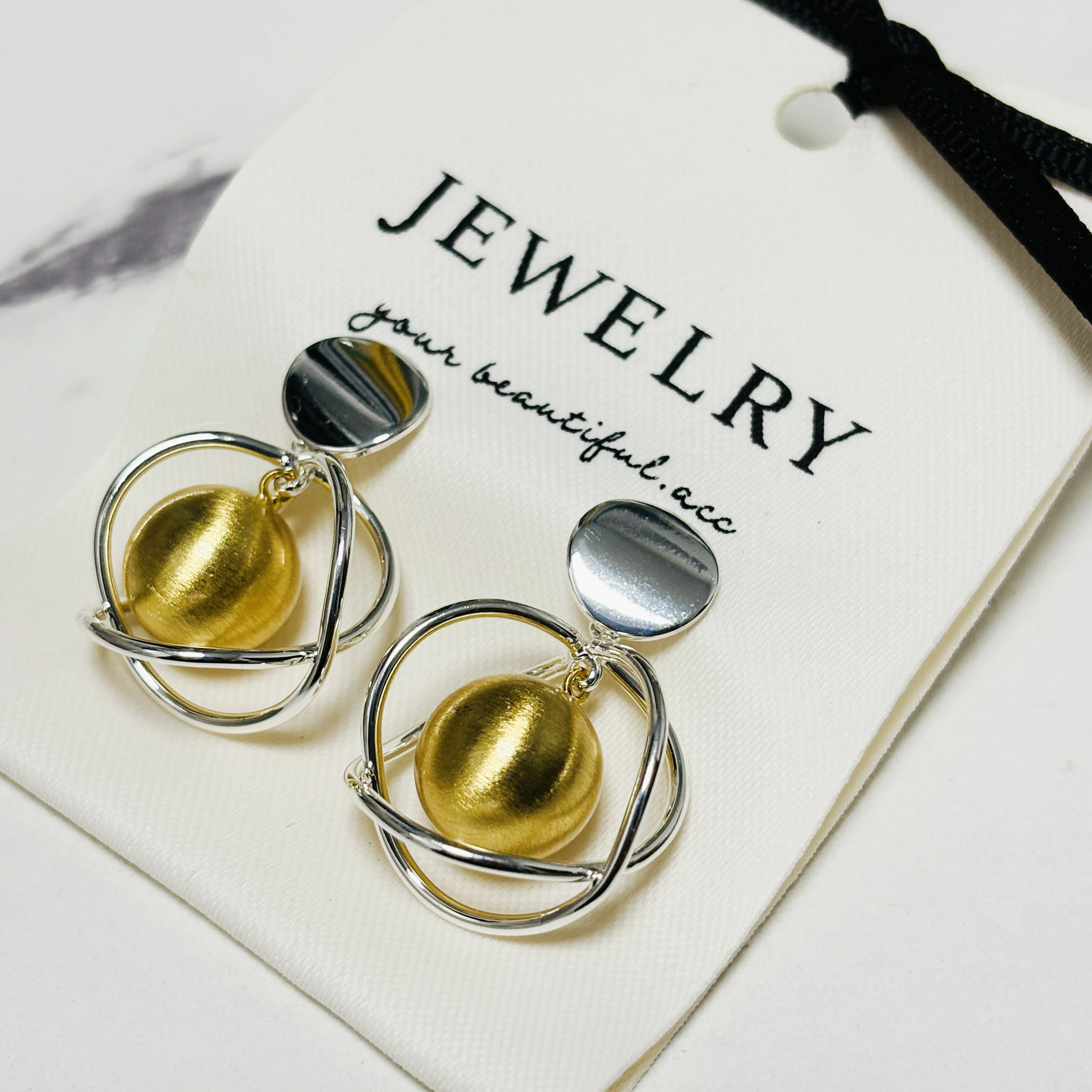 Skeleton Gold Plate… - image