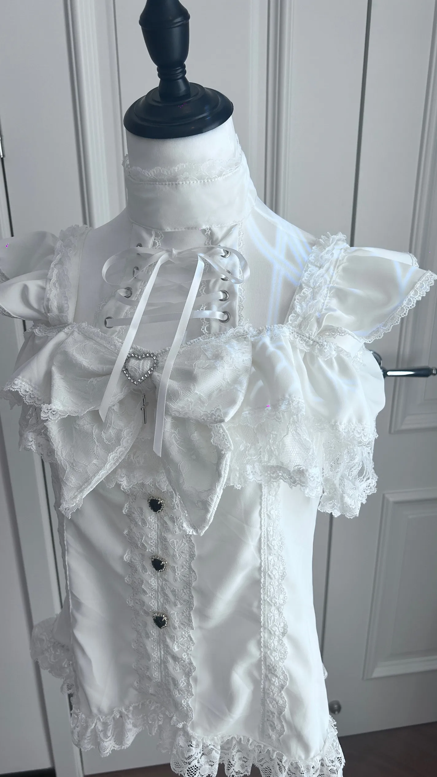 

Прозрачная японская готическая блузка с коротким рукавом и юбка-полусолнце в стиле Лолита, комплект с юбкой на тонкой талии, женский повседневный белый комплект из блузки и юбки, серийное производство