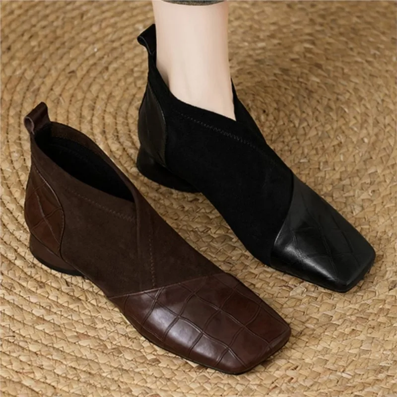 2026 New Style French Retro Patched Down-Quilted Warm Comfort One-Piece Flat-Toe Short Boots
