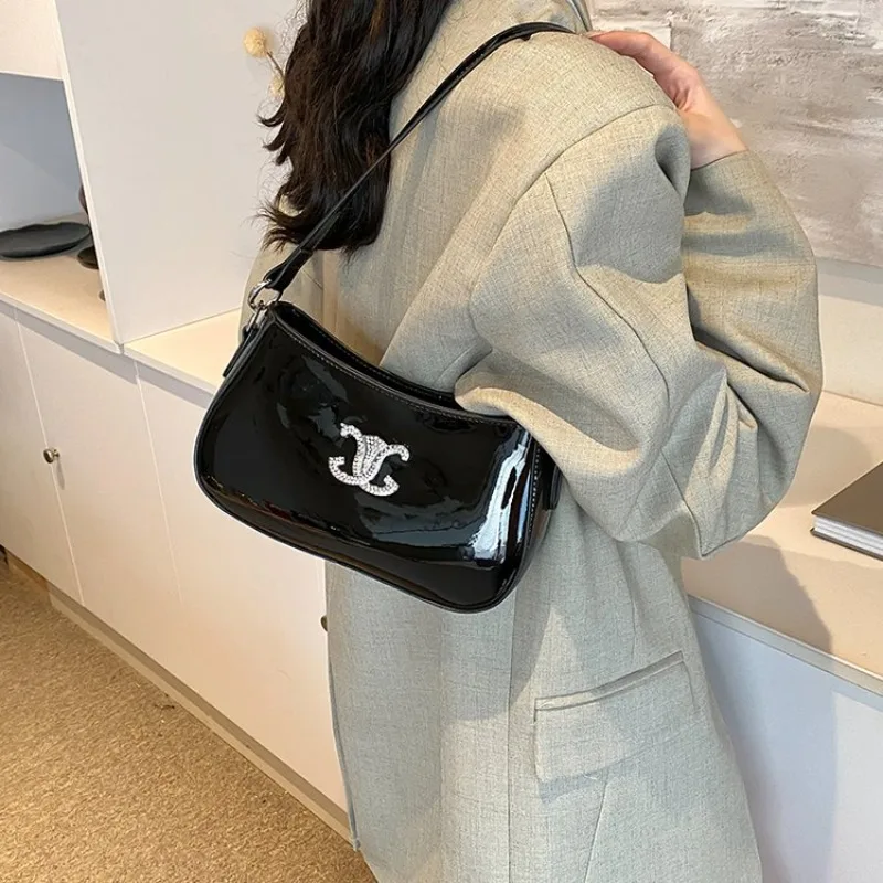 

Креативная женская сумка через плечо во французском стиле, европейский и американский дизайн, уникальная для ежедневного использования