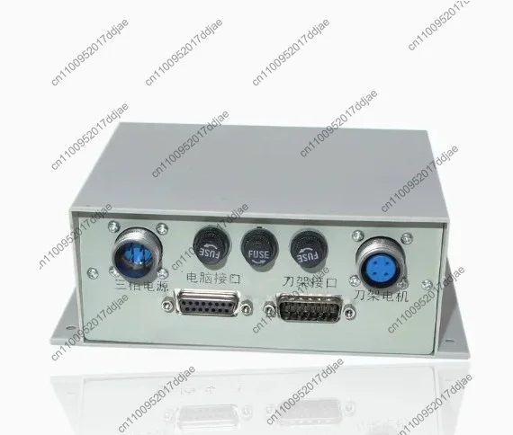 5m wire (including plug) standard configuration with metal conduit and junction box accessories