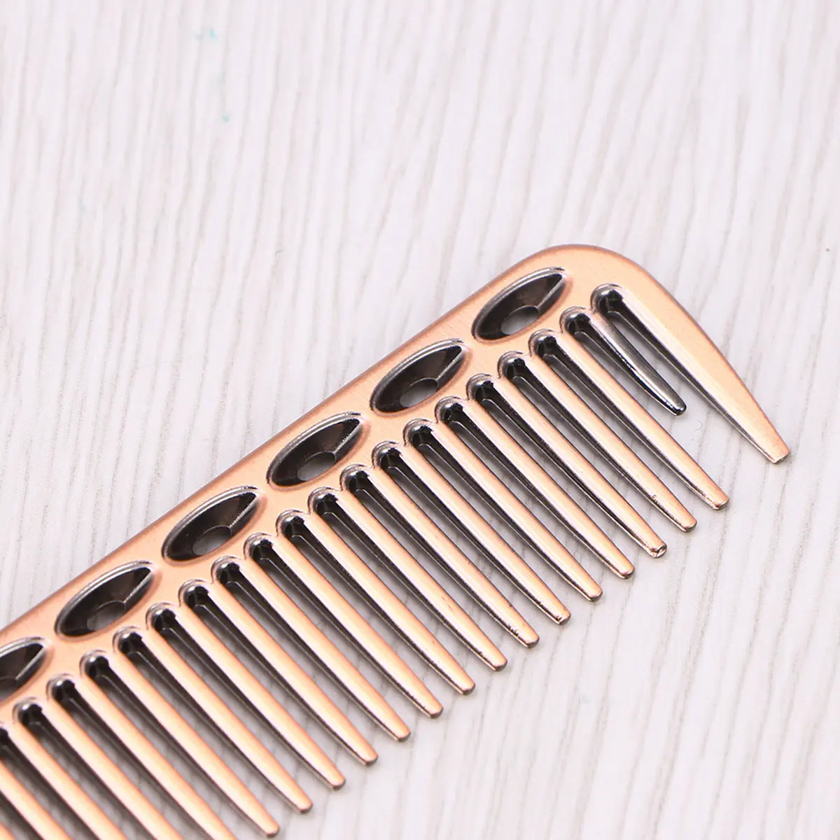 

Aluminum Barber Comb Set For Men Women Hairdressing Salon Hair Cutting Tool Detangler Comb Fine Wide Teeth Design
