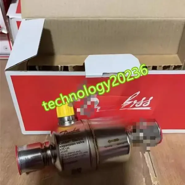 

2026 1 шт. Новый электронный расширительный модуль ETS12C 034G7502 # Абсолютно новый оригинальный товар в наличии