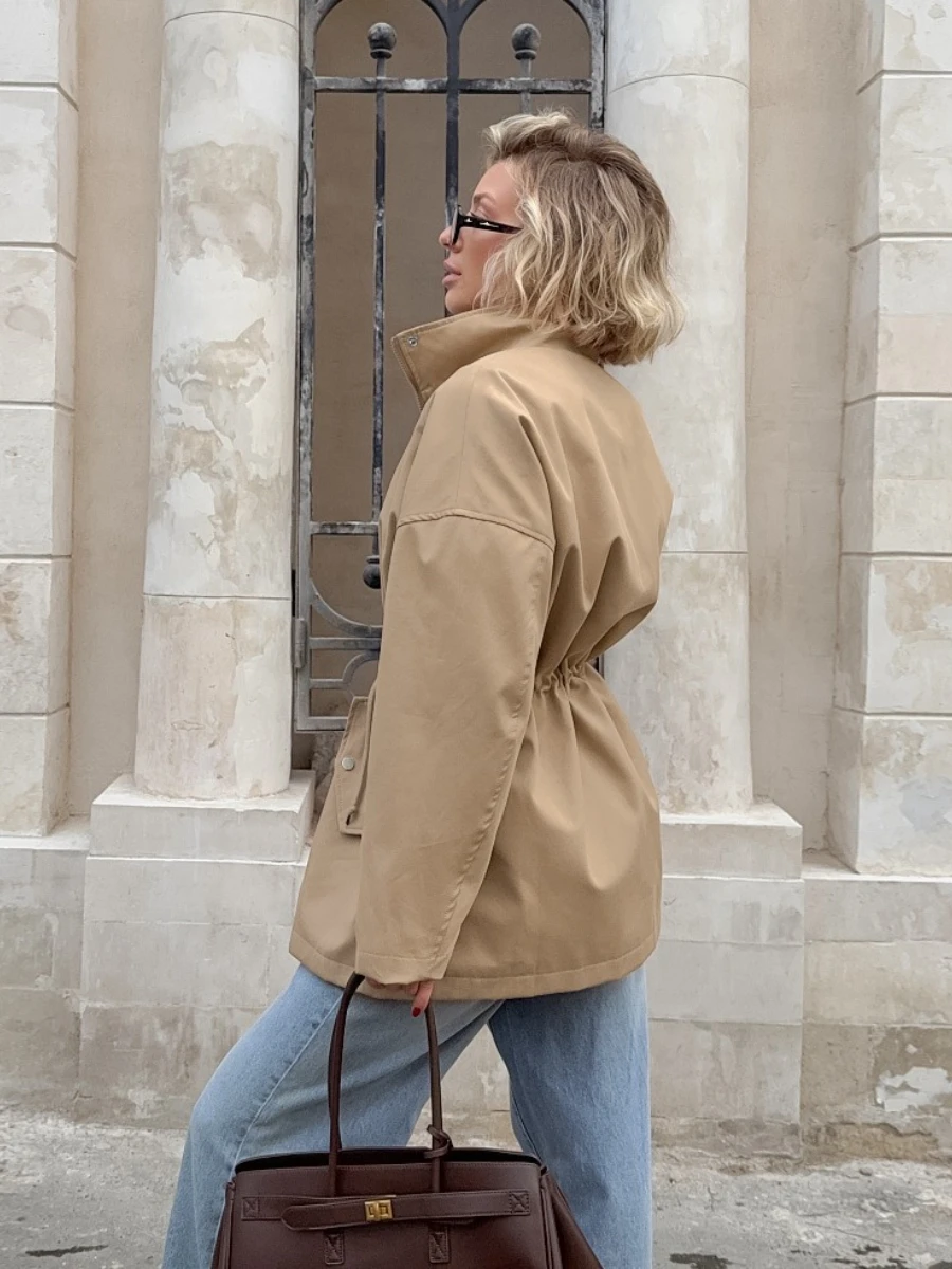 TWOTWINSTYLE chaqueta caqui básica de estilo medio para mujer, cuello levantado, manga larga, cordón empalmado, cortavientos holgado informal para mujer