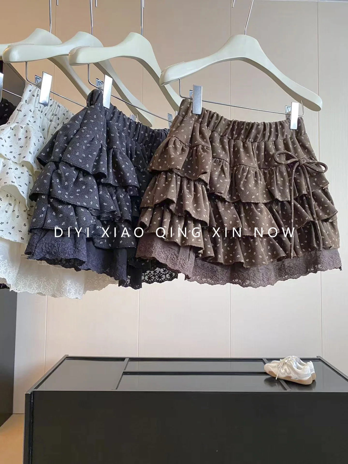 Sweet Floral DIYI Multi-Layer Cake Skirt High Waist Puffy Short Skirt for Women Autumn Winter Woolen Skirts A-Line Skirts