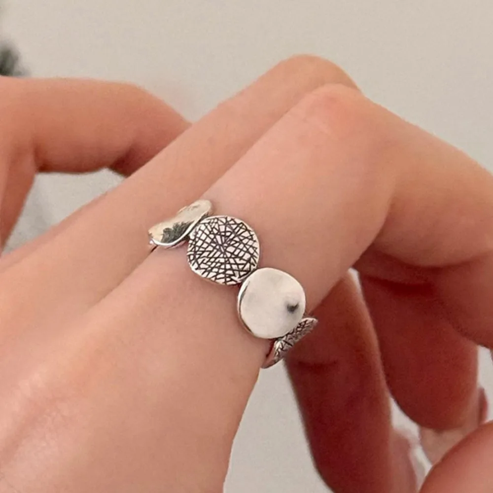 Sterling Silver Texture Geometry Ring For Women Design Round Originality Minimalism Fashion Jewelry Party Gift Dropshipping
